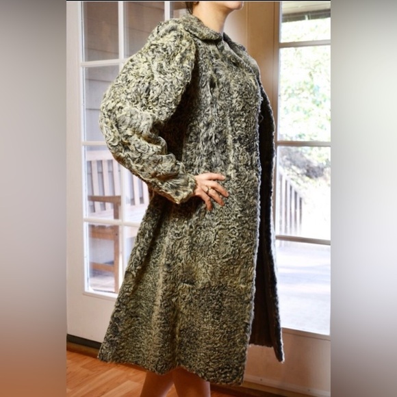 Vintage 1950’s Curly Lamb Swing Coat - Picture 2 of 13